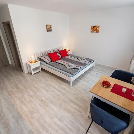 Kamenný Dvůr Affittacamere 3*